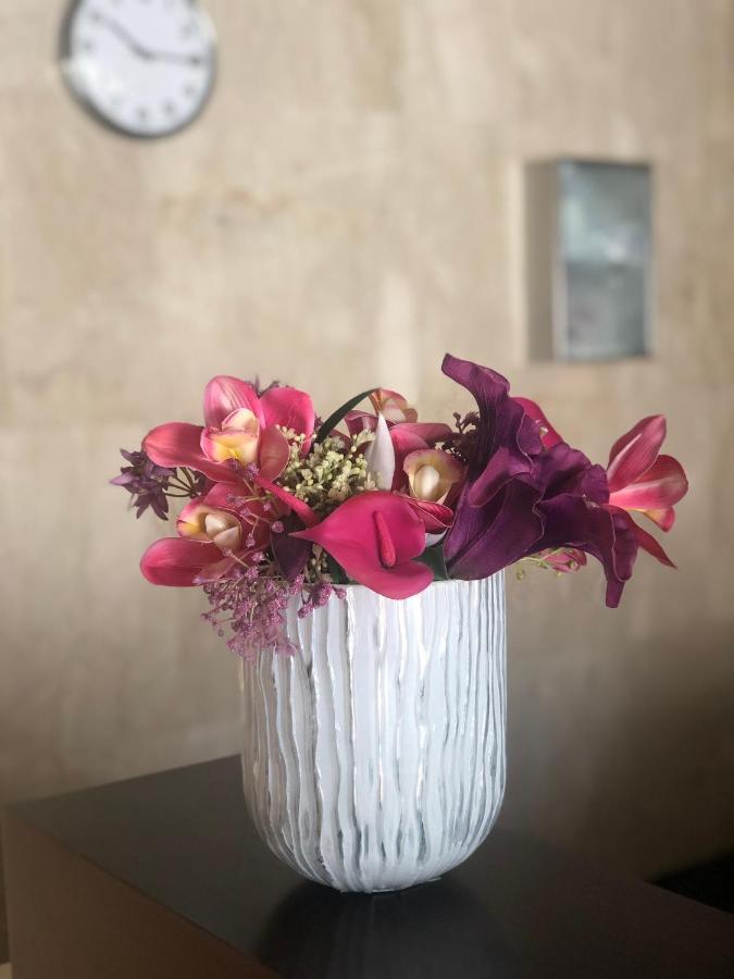 Dar Al Maamon Furnished Apartment 吉达 外观 照片