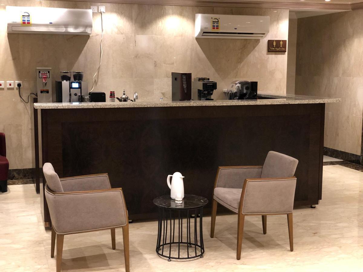 Dar Al Maamon Furnished Apartment 吉达 外观 照片